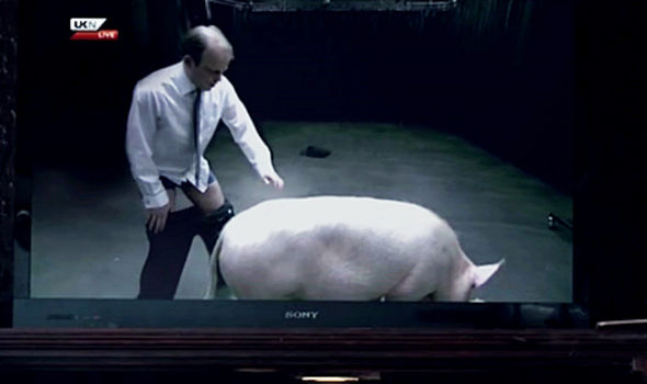 black-mirror-pig-350144